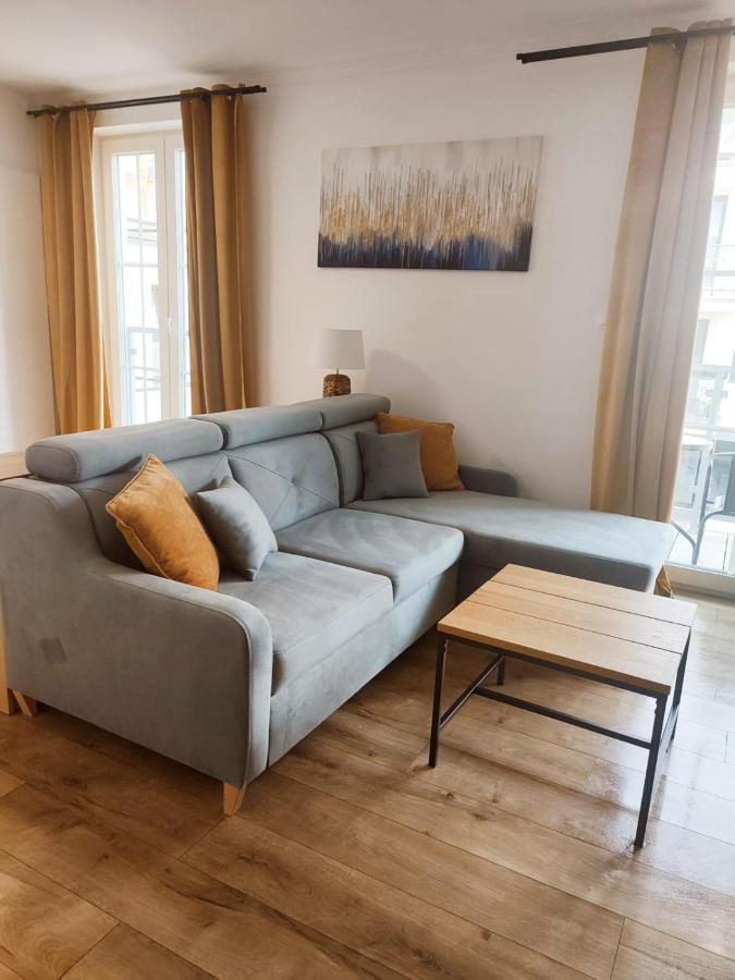 Miodowy Apartament Złotów Dış mekan fotoğraf